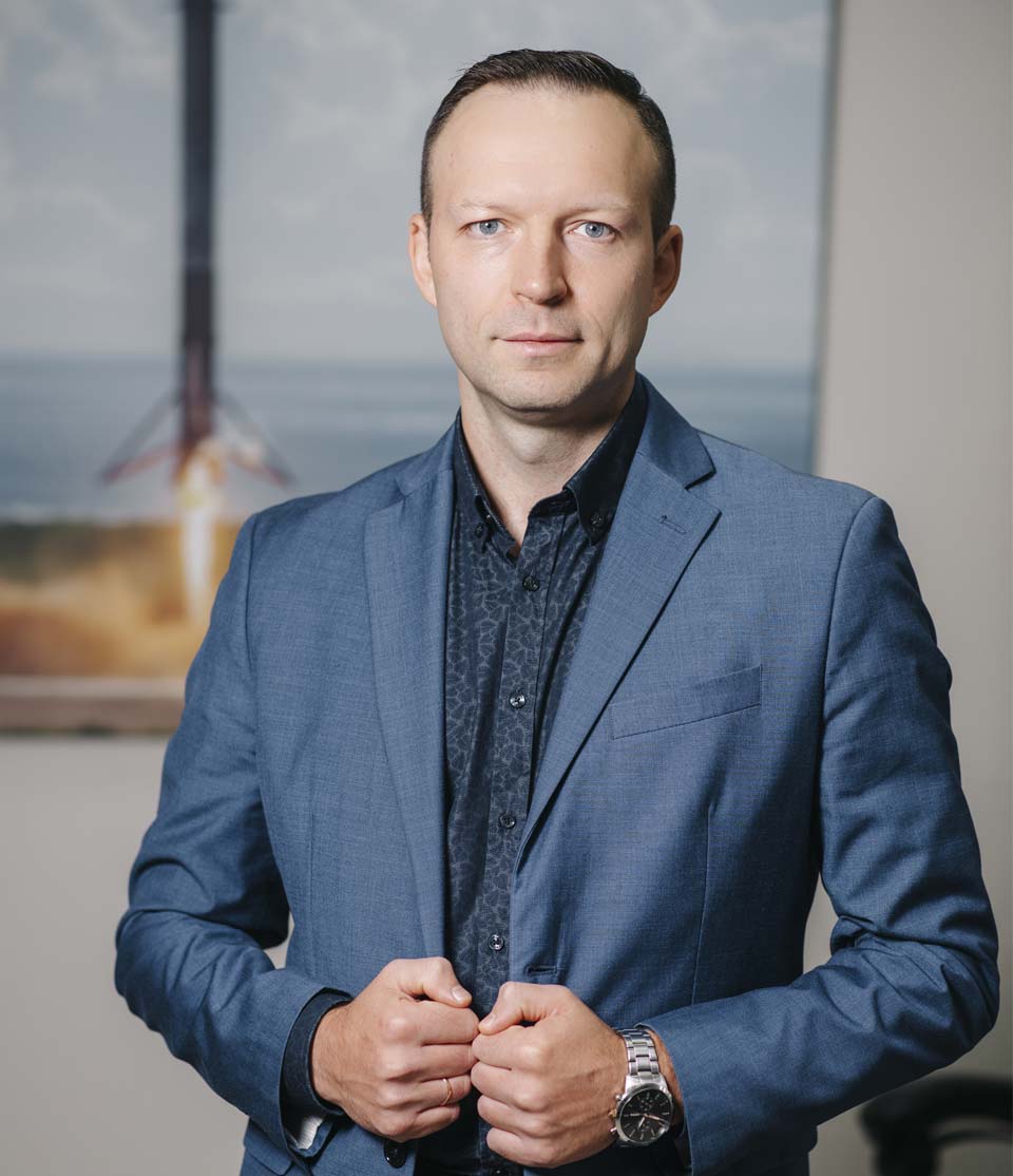 Dr. Yuriy Lebed